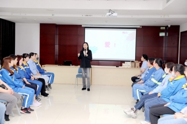 以愛為線，以懂為梁 | 景興紙業開展“與青春期孩子的溝通——懂是愛的前提”互動沙龍活動