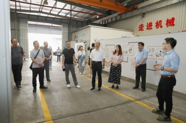 實地觀摩促交流 技能賦能助發展 | 山東省淄博市淄川區總工會黨組成員、副主席馮進明一行蒞臨景興紙業調研交流