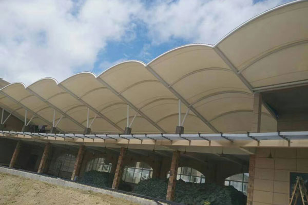 膜布批發廠家的責任:品質與服務的雙重承諾 膜布批發廠家的責任:品質與服務的雙重承諾